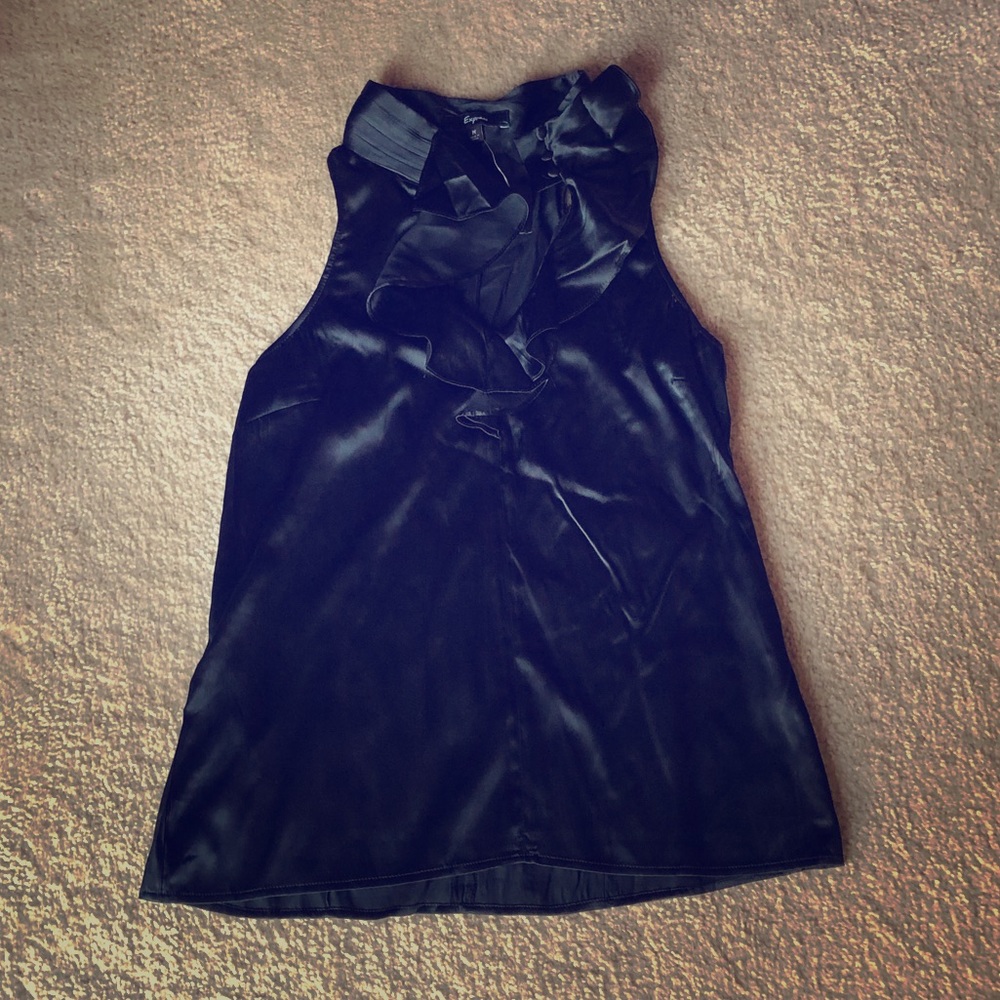 Sleeveless Blouse